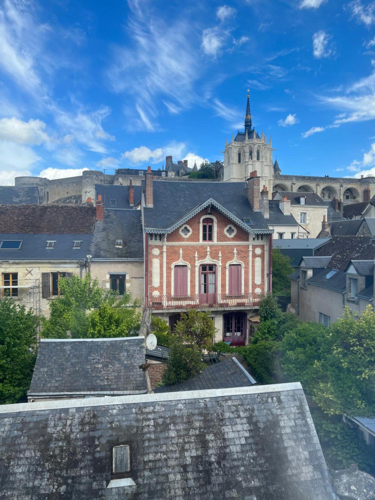 Sejour De Charme Au Boheme Apartment Amboise Exterior foto